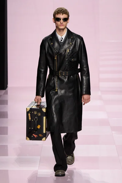 Look 65